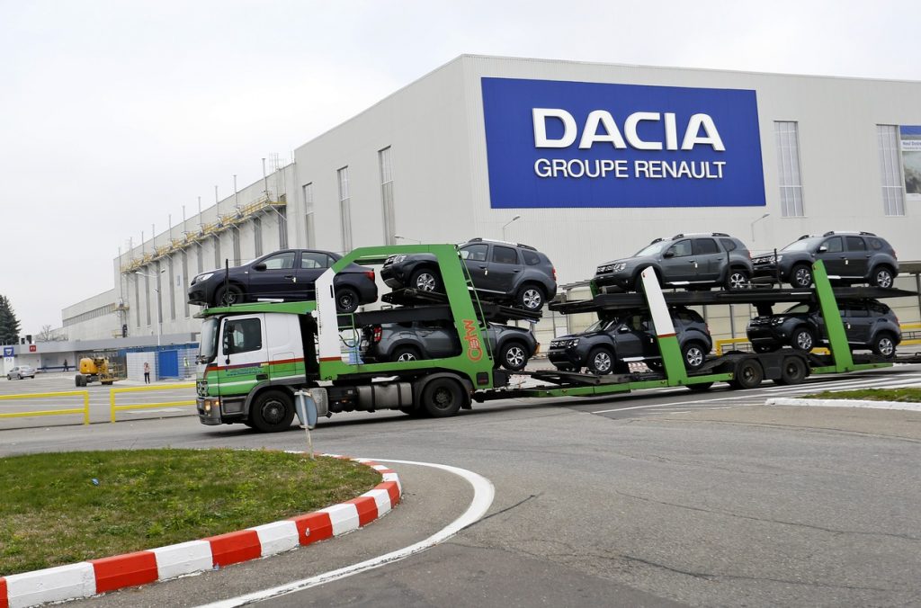Dacia are emoții. Renault închide fabrici și a început deja concedierile