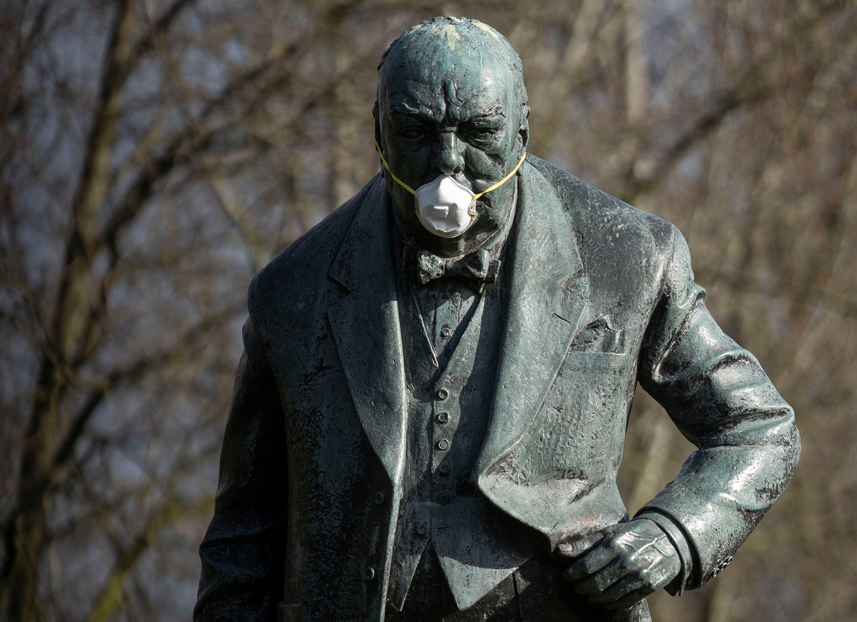 Modelele românilor: Oamenii de business cred că Churchill ar fi fost liderul ideal în epidemie