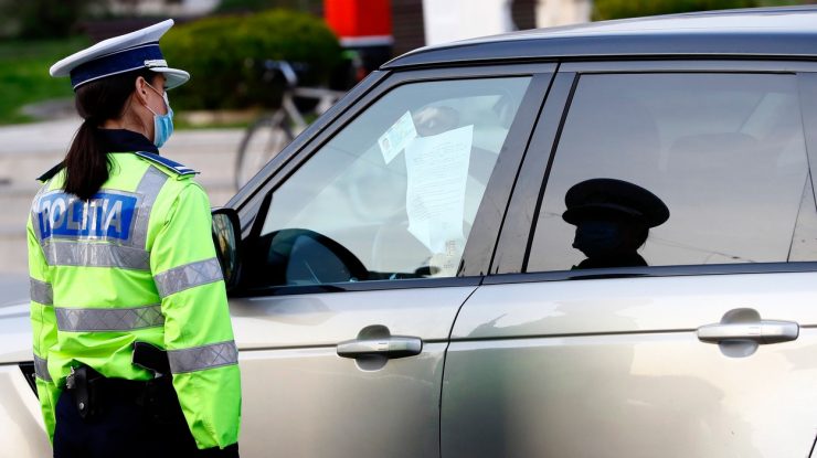 Vela spune că din 15 mai, de fapt, vei putea părăsi localitatea doar dacă stai în zone metropolitane