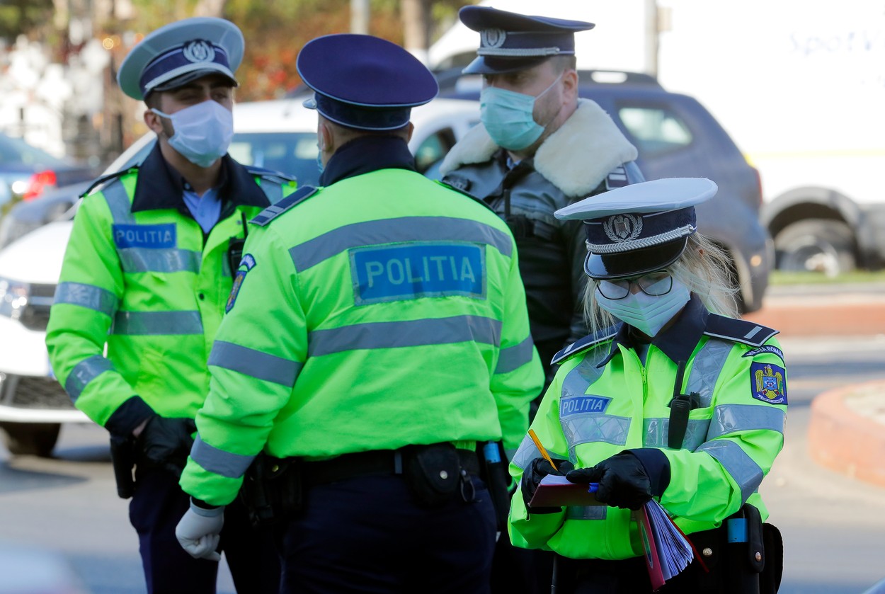 Minivacanţa de 1 iunie cu 30.000 de poliţişti pe străzi. Când dispar documentele justificative