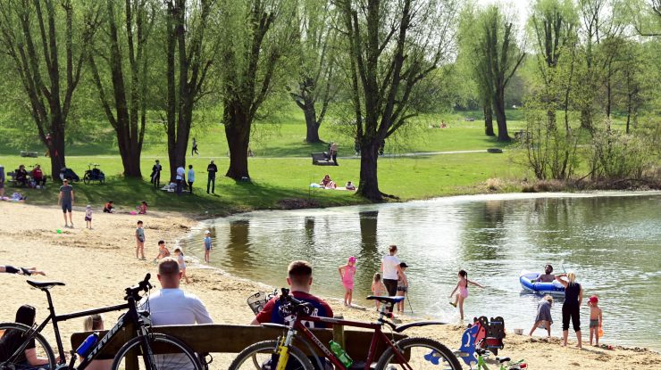 Prognoză meteo: temperaturile de vară întârzie să apară. România va avea parte de vreme rece în prima săptămână din iunie