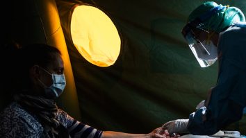 Primele rezultate anunțate de Suedia în cazul strategiei ”imunizării de turmă”