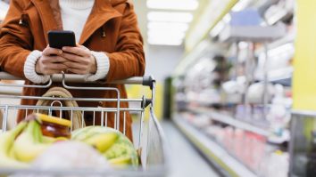 Viața a devenit tot mai scumpă în România. Costurile lunare au crescut considerabil pentru o familie cu doi copii