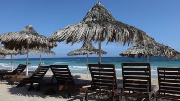 Destinația care îți plătește îngrijirile medicale dacă te îmbolnăvești de Covid-19 în timpul sejurului