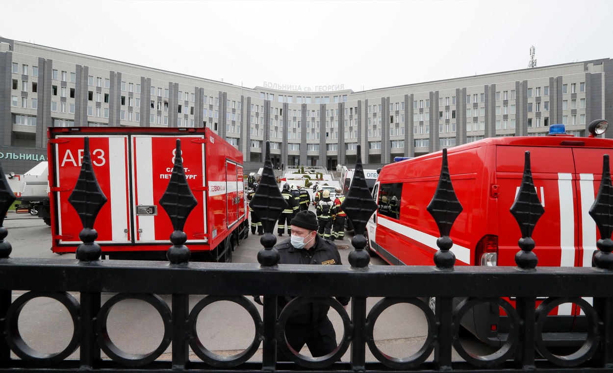 În lupta cu Covid-19, 5 pacienți și-au găsit sfârșitul în flăcări, într-un spital din Rusia