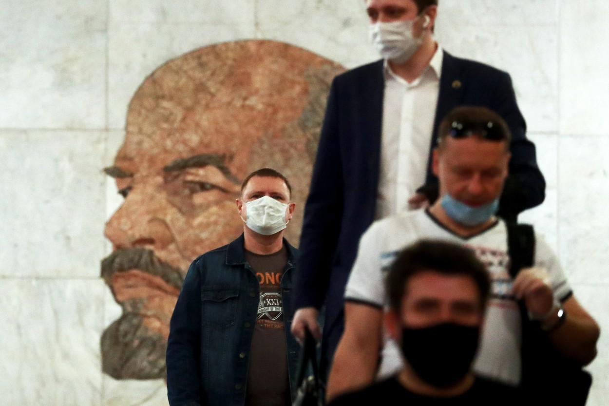 Moscova va menține măsurile de restricție până la apariția unui vaccin. Anunțul primarului