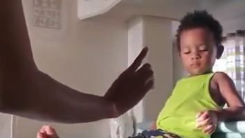 #candychallenge, noul trend de pe rețelele sociale. Copiilor le e pusă răbdarea la încercare