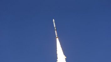 O parte dintr-o rachetă chinezească, aproape de a se prăbuși peste New York