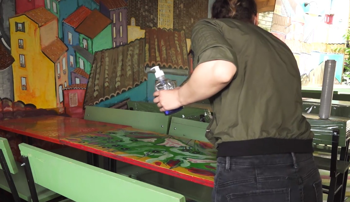 Proprietarii de restaurante sunt pregătiţi să-și redeschidă afacerile: Am dezinfectat tot