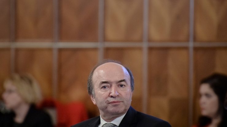 Reacția lui Tudorel Toader, după ce Iohannis a anunțat că modifică legile justiției. „Acolo puteți afla răspunurile”