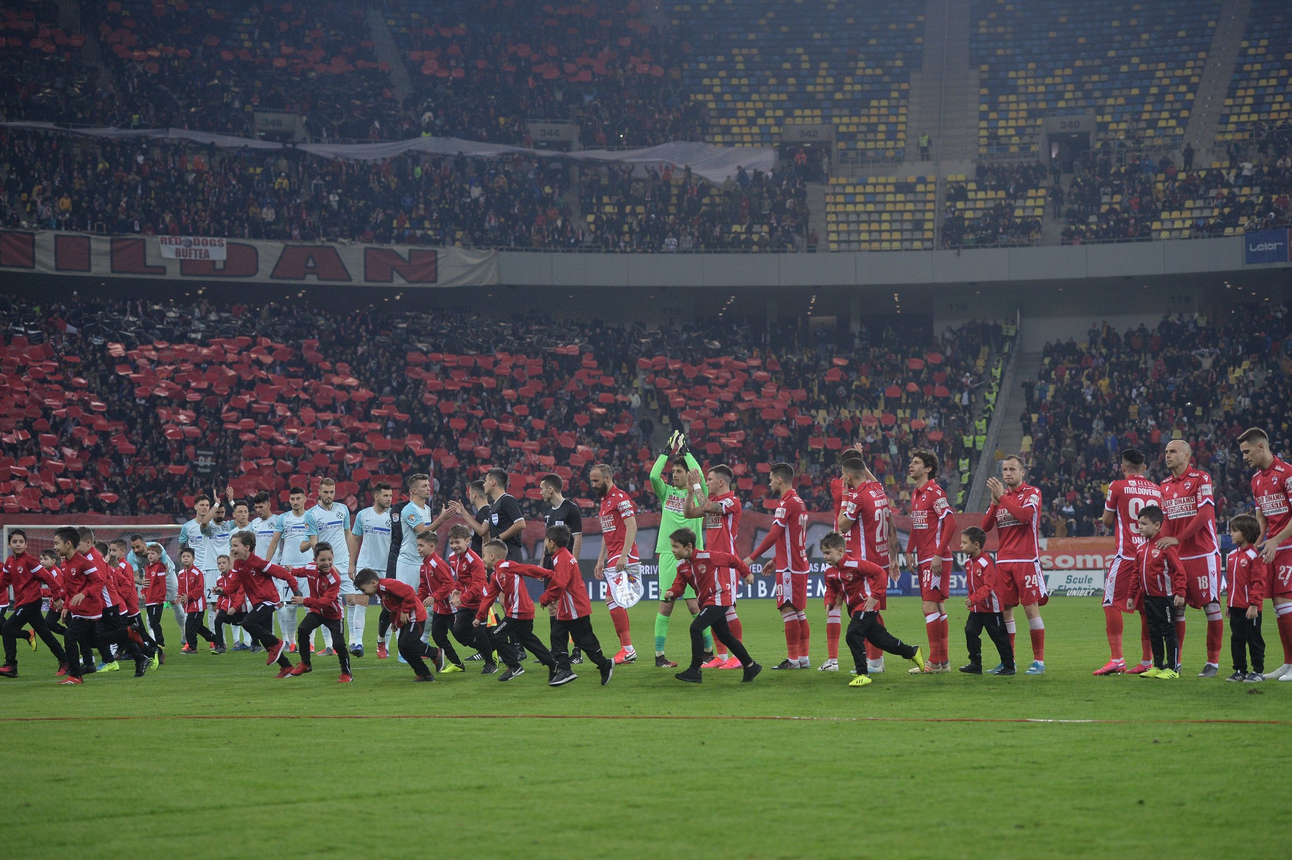 A fost depistat un caz de Covid-19 la Dinamo! Meciul Dinamo – Chindia Târgoviște a fost anulat