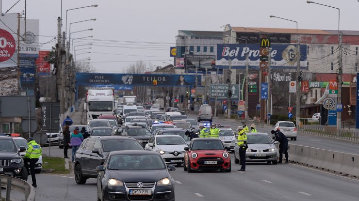 Uite câteva rute ocolitoare în caz că te întorci acasă de la mare sau de la munte