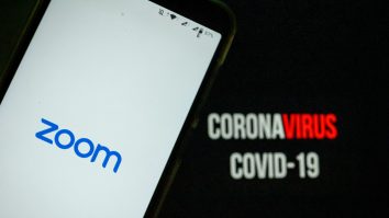 Într-un an cât în 10. Cum a reușit să crească platforma Zoom și câți utilizatori are în prezent