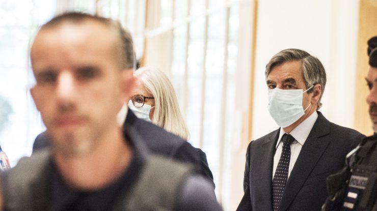 François Fillon, fostul premier al Franței, a fost condamnat în cazul unor angajări fictive