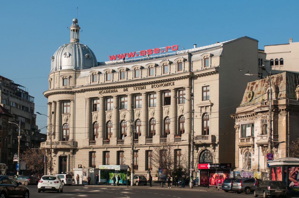 Clădirile Universității din București și ASE-ul, patrimoniu pentru Capitală. Ce buget acordă Guvernul Orban pentru reabilitarea lor