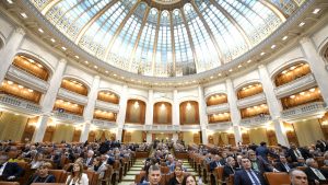 Impozitarea pensiilor speciale cu 85%, votată de Camera Deputaților. Va merge la Klaus Iohannis pentru promulgare. „Suntem cu conștiința împăcată”