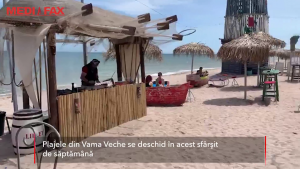 Plajele din Vama Veche se deschid la final de săptămână. Un șezlong în timpul săptămânii costă mai puțin decât unul în weekend