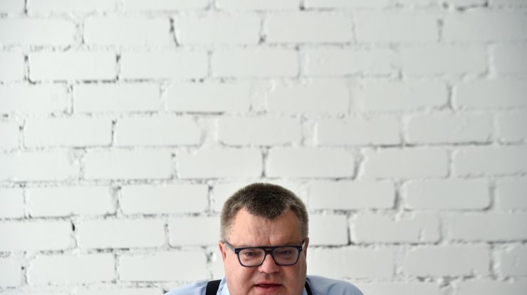 Contracandidatul președintelui Lukashenko, reținut sub suspiciunea de evaziune fiscală. Preşedintele Comisiei Europene solicită eliberarea lui