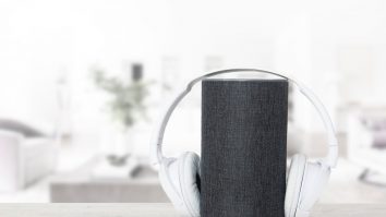 Siri și Alexa au fost programate să ofere răspunsuri la întrebarea „Do black lives matter?” în semn de solidaritate cu mișcările anti-rasiste