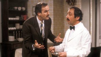 Un alt film a fost retras de la vizionare din cauza rasismului. Conţine „insulte rasiale“