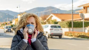 339 de români, din Franța și Marea Britanie, s-au întors în țară în condiții speciale, din cauza pandemiei de COVID-19