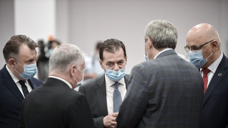 Orban a prelungit starea de alertă fără să se abată de la lege. Acuzațiile PSD l-au determinat să-și justifice decizia