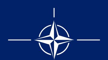 Incident între nave militare din Turcia și Franța în largul Libiei. NATO a declanșat o anchetă