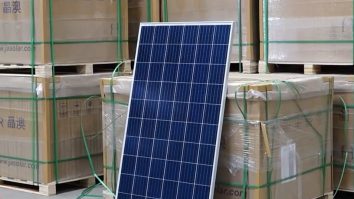 Programul „Casa verde“, în blocaj. Instalatorii de panouri fotovoltaice au pierderi de sute de mii de euro