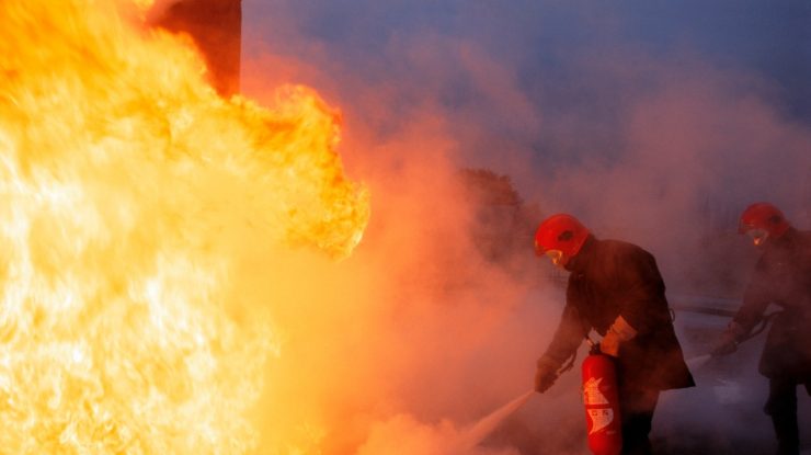 Pompierii ISU, care au acționat în incediul Colectiv, sunt chemați la audieri