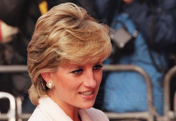 Cine e actrița care va intra în pielea prinţesei Diana, într-un nou film scris de creatorul „Peaky Blinders“