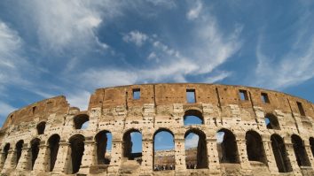 Pleci în vacanță în Italia? Luminiţa, asistentă medicală în Roma, îţi spune ce măsuri să iei ca să nu revii infectat