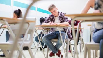 Mâine are loc prima probă de la Evaluarea Națională. Elevii vor susține examenul la Limba și literatura română