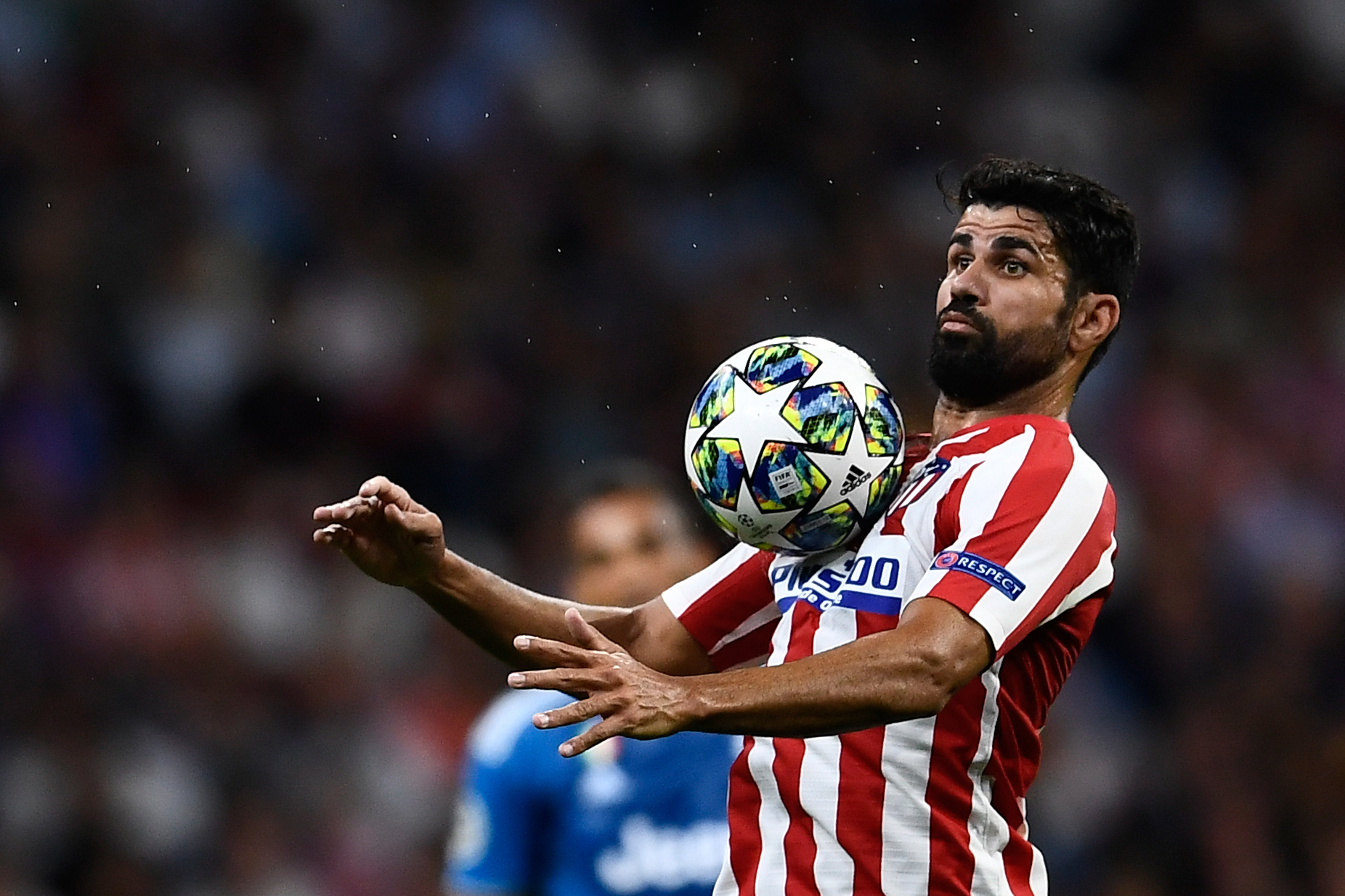 Diego Costa, atacantul lui Atletico Madrid, a fost condamnat la 6 luni de închisoare. Fotbalistul și-a recunoscut fapta