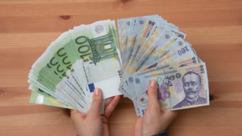 România nu îndeplineşte cele patru criterii economice pentru adoptarea monedei EURO