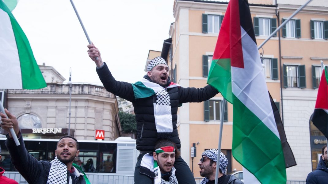 Autoritatea Palestiniană ameninţă că va proclama un stat dacă Israelul anexează zone din Cisiordania