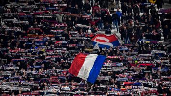 Franța va redeschide cinematografele, iar spectatorii se pot întoarce pe stadioane. Condițiile impuse de guvernul de la Paris