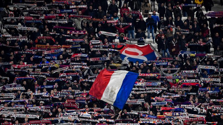 Franța va redeschide cinematografele, iar spectatorii se pot întoarce pe stadioane. Condițiile impuse de guvernul de la Paris