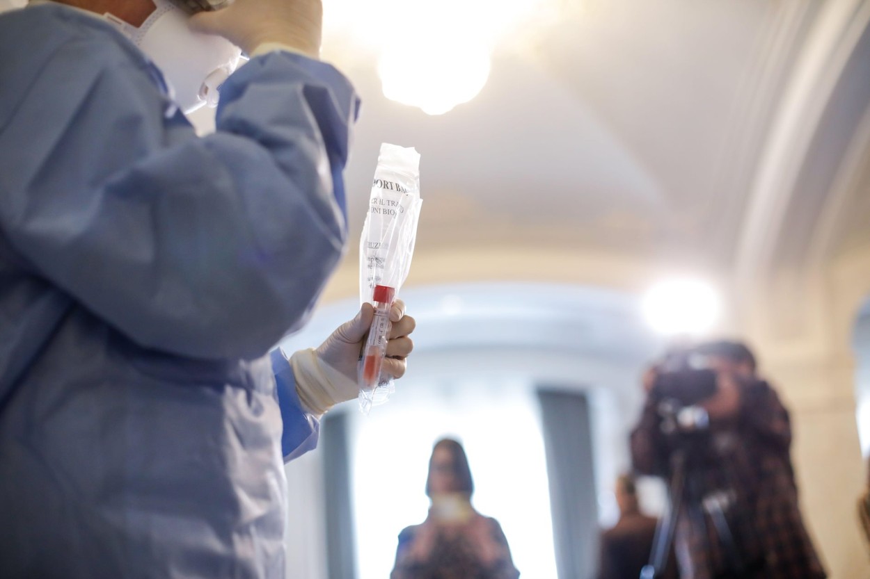 Record de contaminări azi în România. Oficial al ministerului Sănătăţii: Nu sunt motive de panică