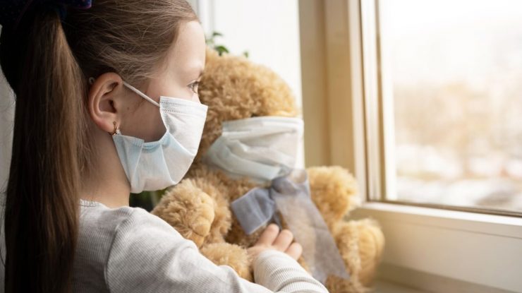 Focar de coronavirus la două centre din Paşcani. Zeci de copii au fost confirmaţi pozitiv