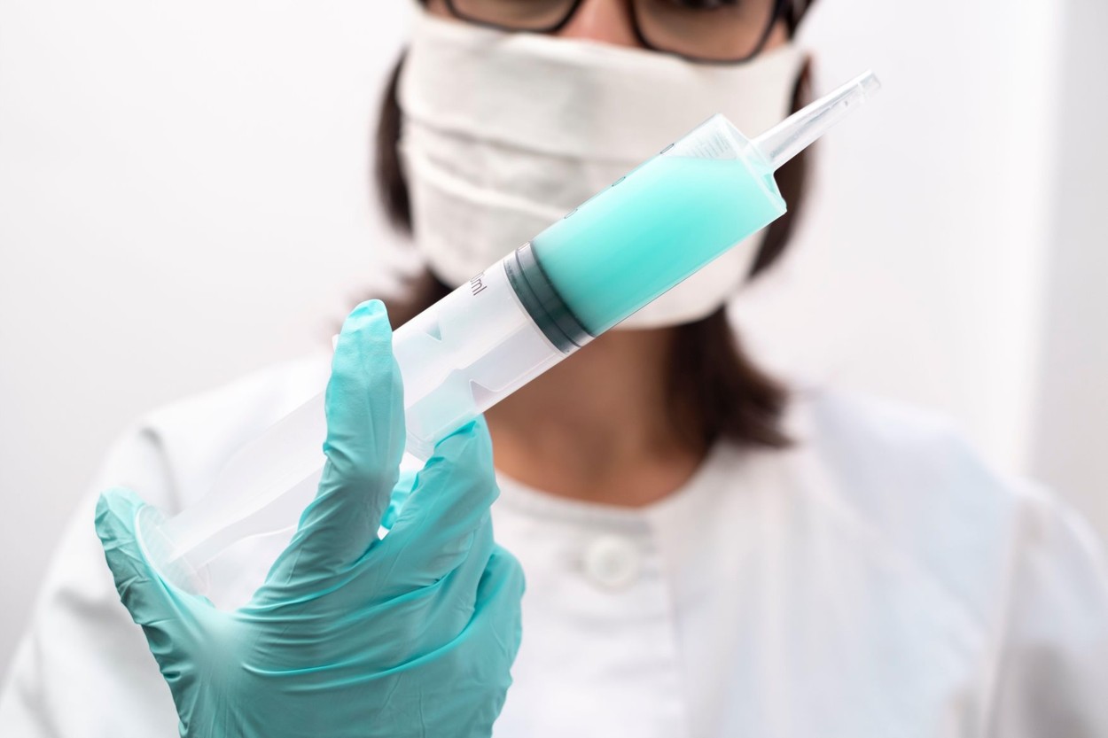 Continuă cursa pentru vaccinul anticovid. Compania americană care intră în faza finală de teste