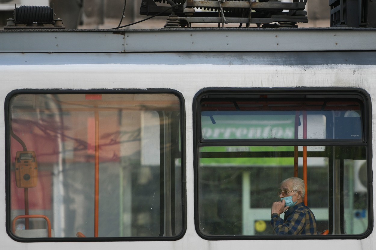 Ce presupune prelungirea stării de alertă şi la ce să te aștepți de săptămâna viitoare