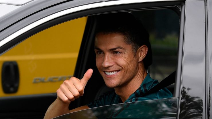 Cristiano Ronaldo, primul jucător de 1 miliard din fotbal