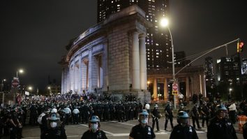 Motivațiile protestelor din SUA vs Europa: „Vorbim despre un context extrem de nefast”