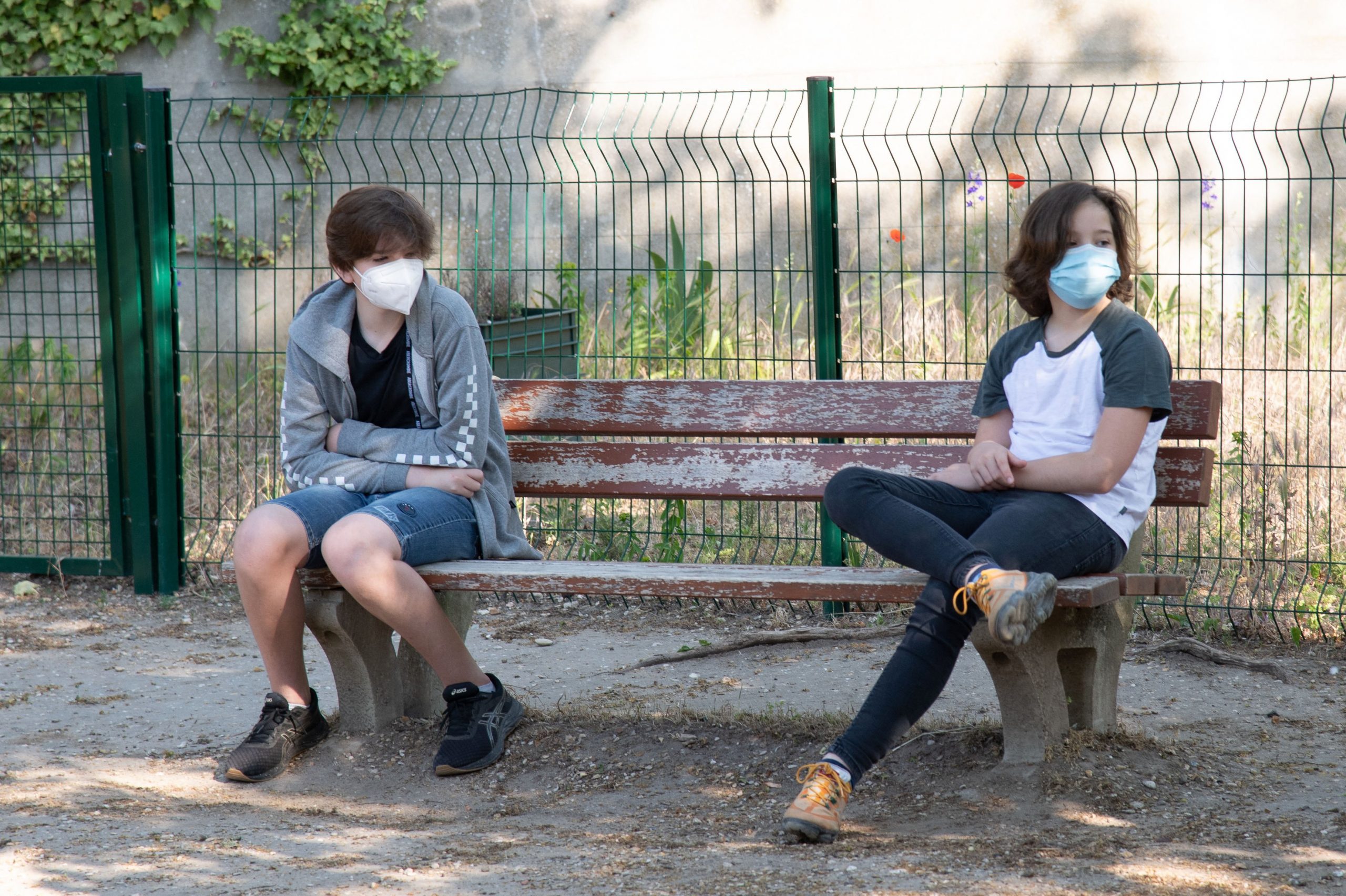 Un elev din Iași a fost testat pozitiv la Covid-19. El a participat la pregătirea pentru Evaluarea Națională alături de alți colegi