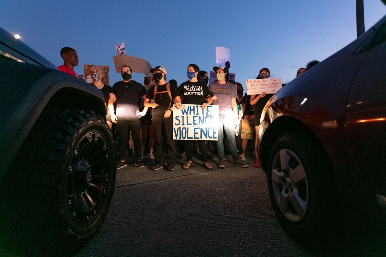 LIVE UPDATE. Protestele Black Lives Matter. Filmul evenimentelor din Atlanta: un afro-american împușcat mortal