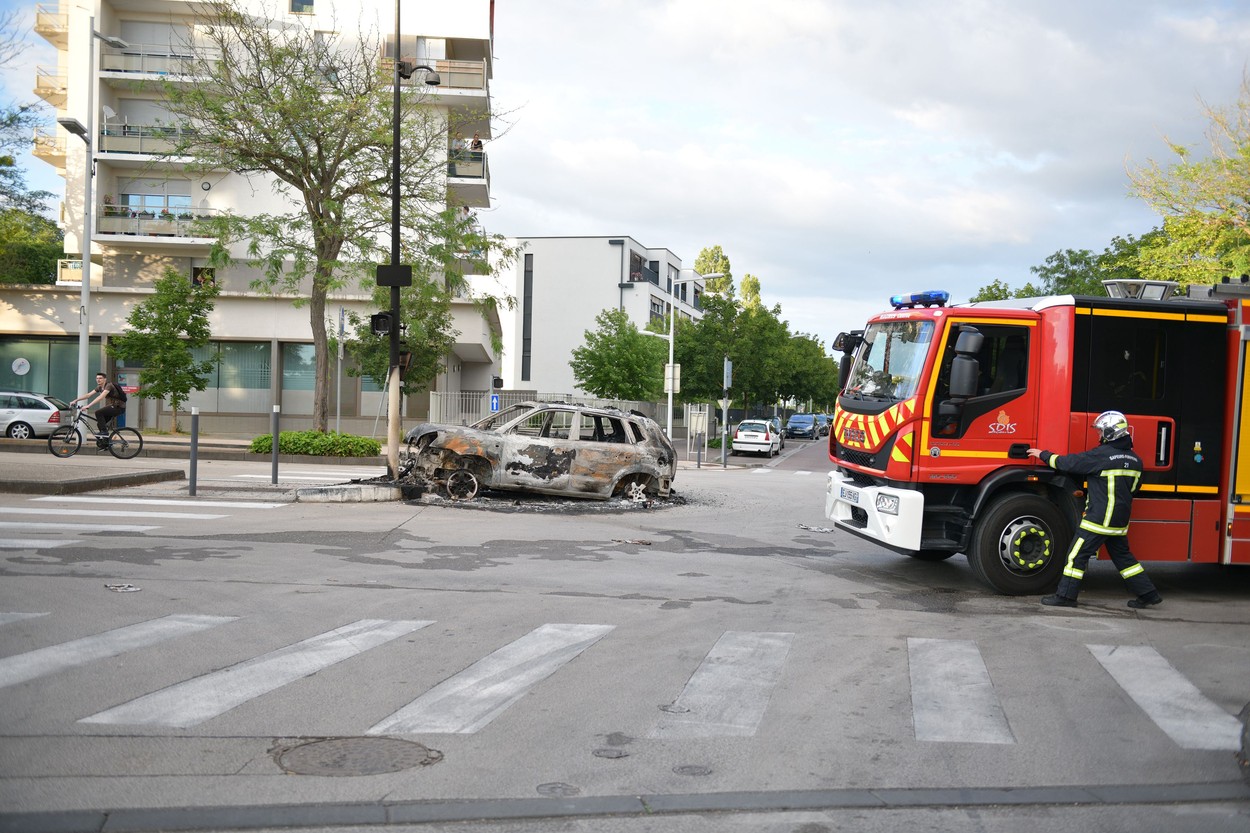 Măcel pe străzile din Dijon între ceceni și algerieni. Cum a izbucnit războiul între cele două comunități