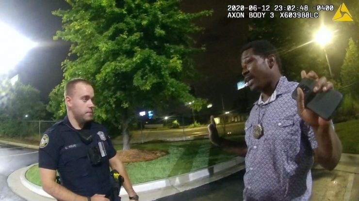 Polițistul din Atlanta care l-a împușcat mortal pe Rayshard Brooks, pus sub acuzare pentru crimă