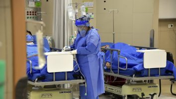 IRES: Românii cred că romii sunt principalii vinovaţi pentru răspândirea coronavirusului