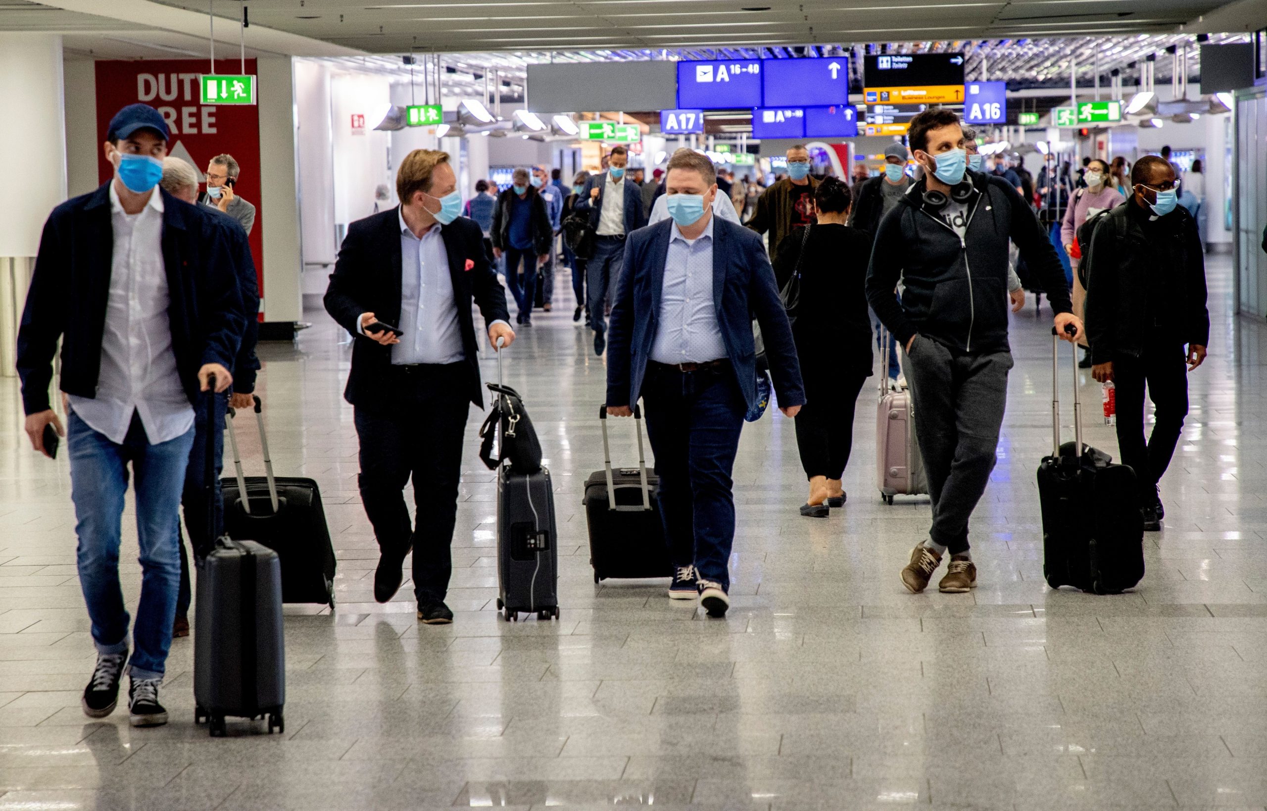 Statele membre UE ar putea să nu primească cetățenii americani din cauza pandemiei de Covid-19