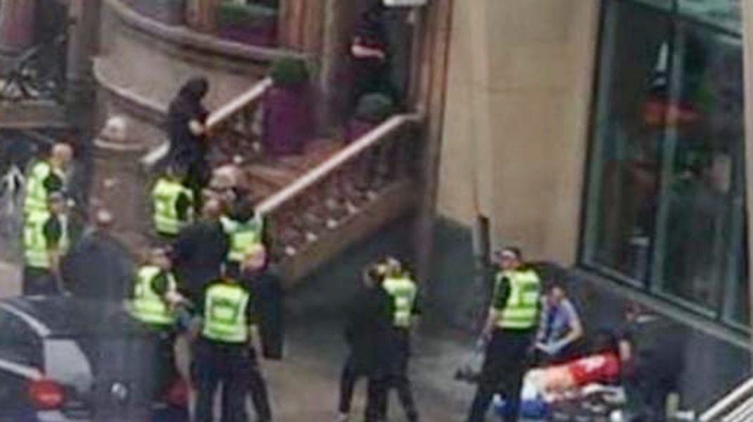 Incident armat în Glasgow. Mai multe persoane au fost înjunghiate